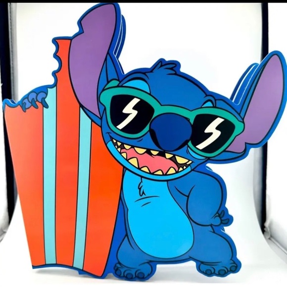 Disney Stitch Makeup Eyeshadow Pallet - Picture 3 of 7